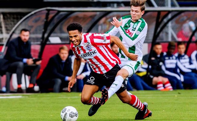 1分6助攻 1分6助攻