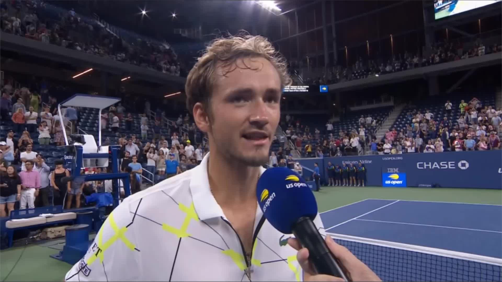 球撕开防线 球撕开防线