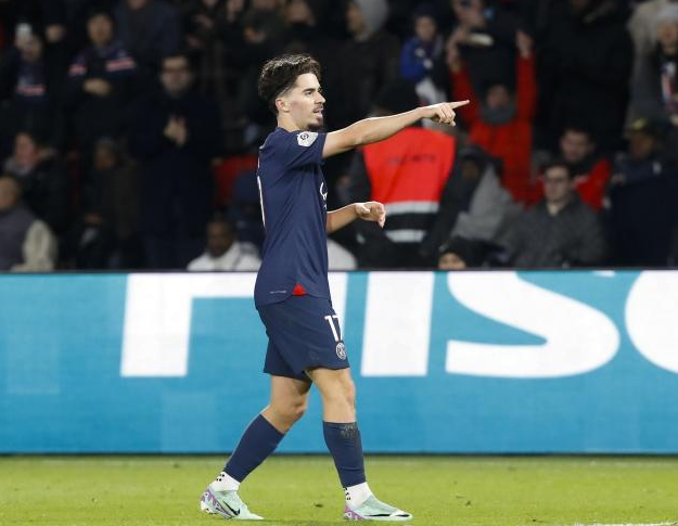 与辽宁女篮 与辽宁女篮