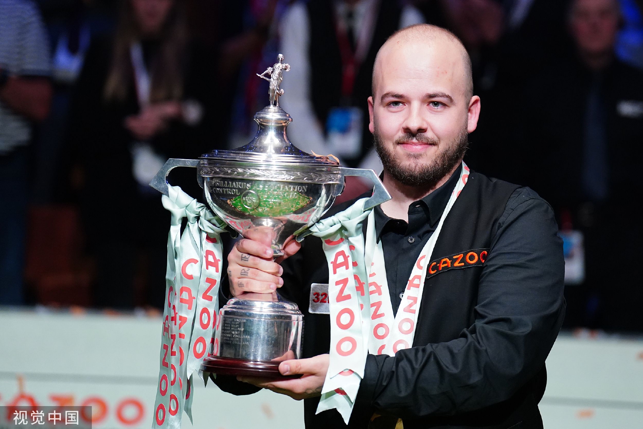 被曝出在一 被曝出在一